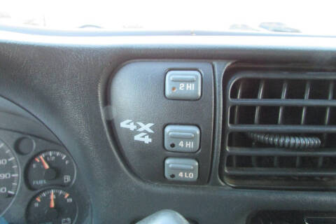 2003 Chevrolet Blazer LS