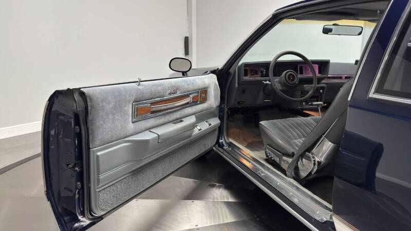 1987 Oldsmobile Cutlass Salon