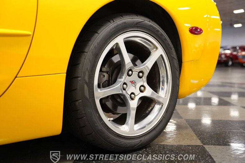 2004 Chevrolet Corvette