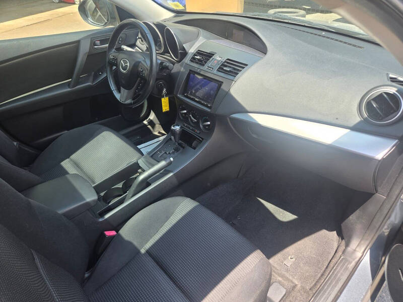 2012 Mazda MAZDA3 i Touring