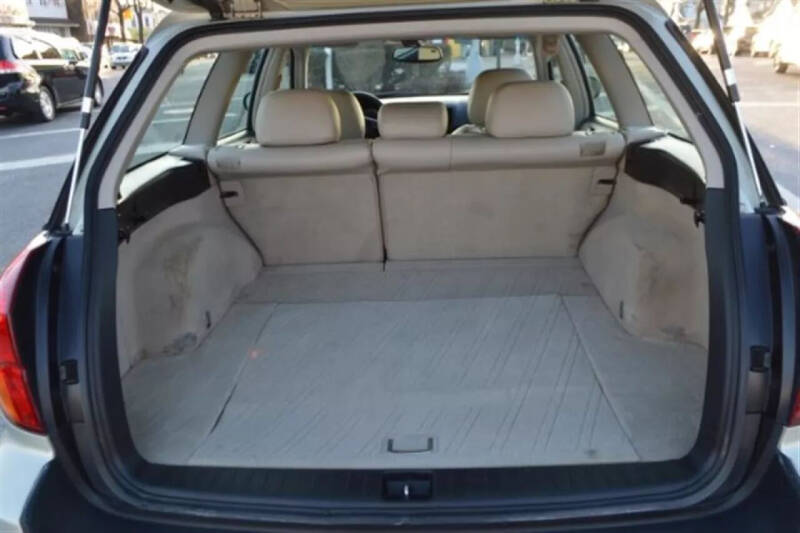 2005 Subaru Outback 2.5i