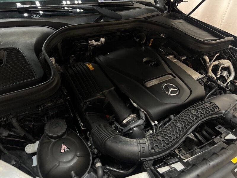 2019 Mercedes-Benz GLC GLC 300