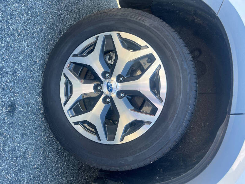 2024 Subaru Forester Premium