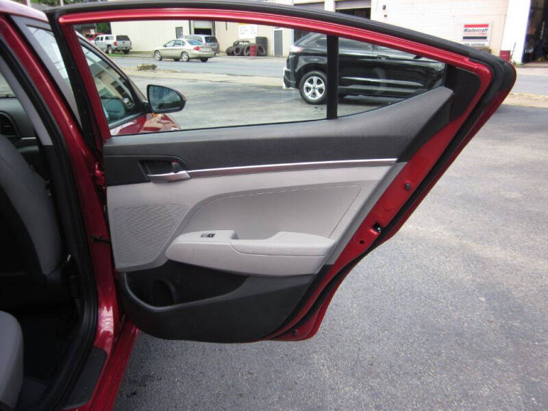 2019 Hyundai Elantra