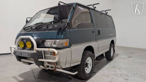 1995 Mitsubishi Delica