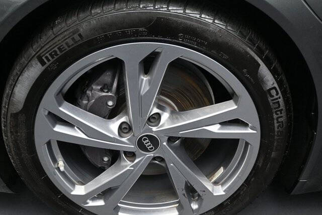 2023 Audi e-tron GT quattro Premium Plus