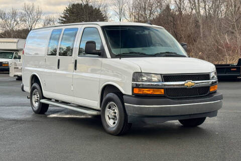 2024 Chevrolet Express 2500