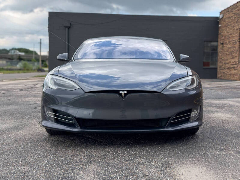 2016 Tesla Model S