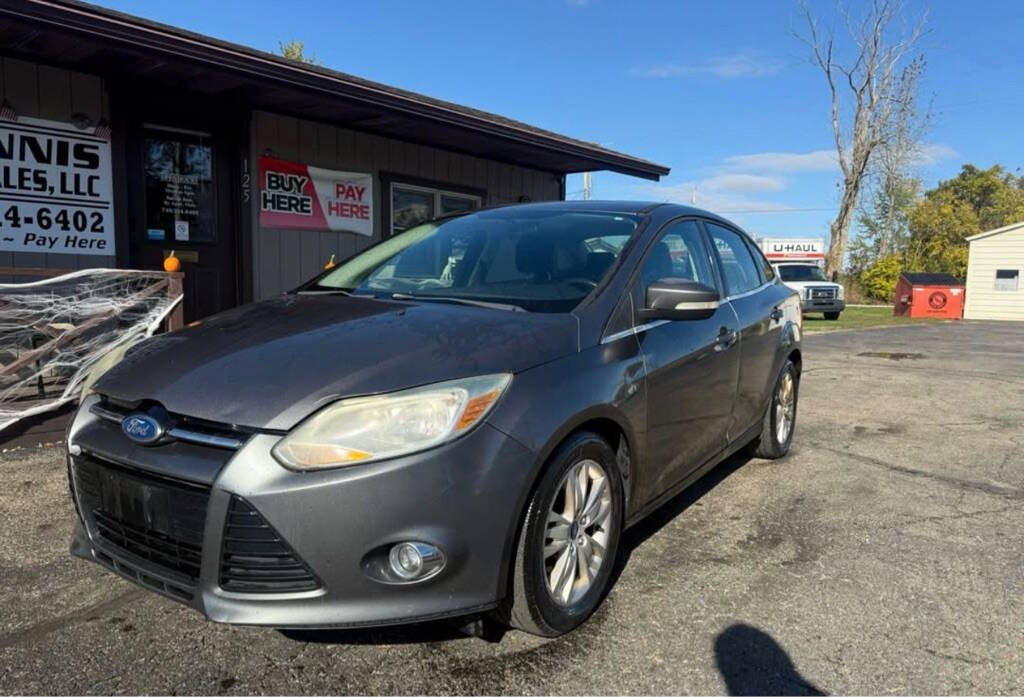 Gray 2012 Ford Focus SEL SEL 4dr Sedan 2