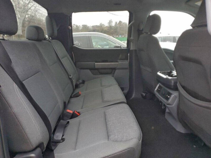 2024 Ford F-150 Lightning XLT