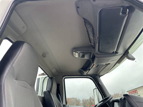 2021 International RH613