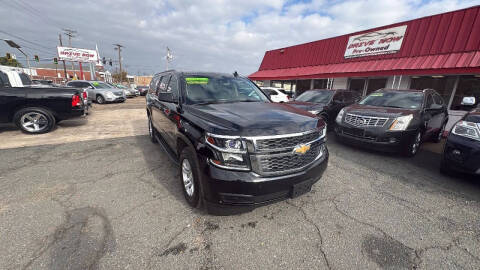 2017 Chevrolet Suburban LT