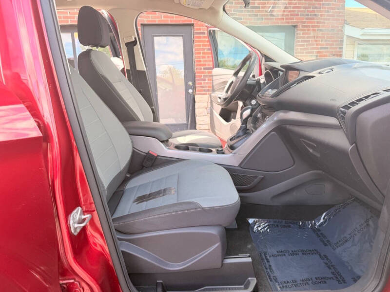 2016 Ford Escape SE