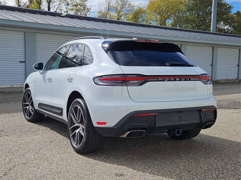 2025 Porsche Macan