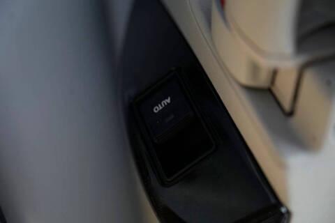 2011 Toyota Sienna Base 7-Passenger