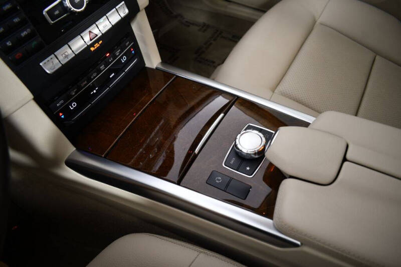 2015 Mercedes-Benz E-Class E 250 BlueTEC 4MATIC