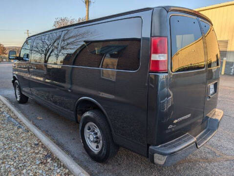 2017 Chevrolet Express LT 3500