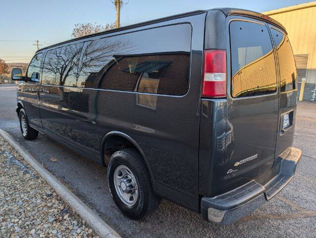 2017 Chevrolet Express LT 3500