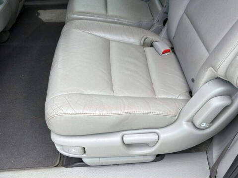 2011 Honda Odyssey EX-L w/DVD