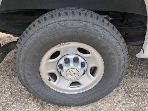 2022 Chevrolet Express 2500