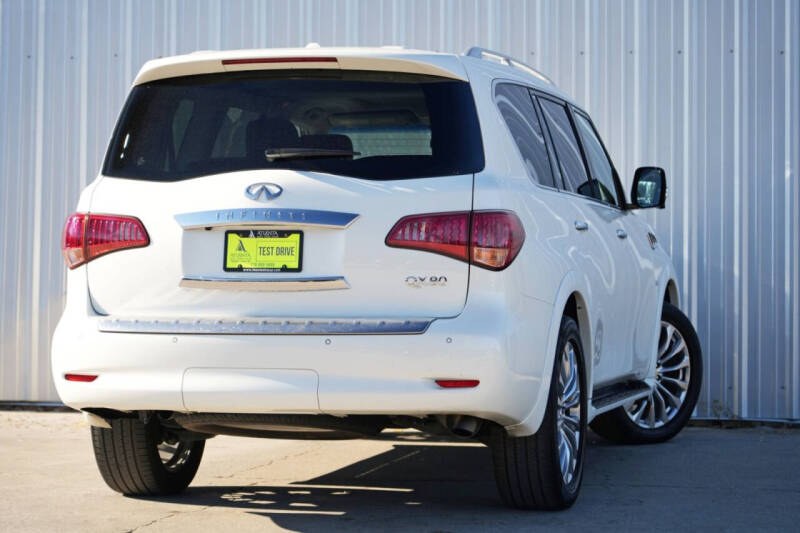 2017 Infiniti QX80