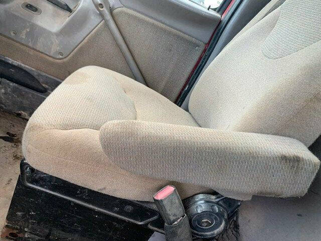 1999 Sterling LT9513