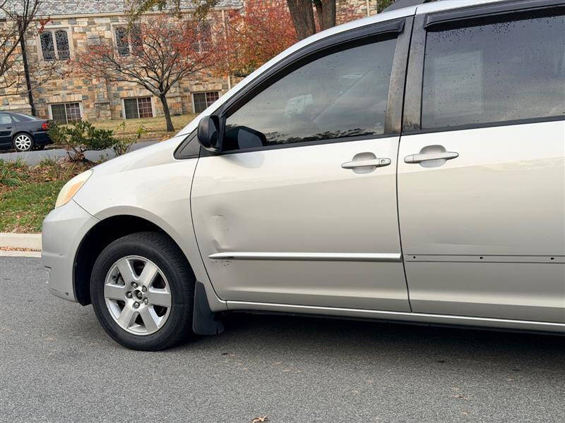 2005 Toyota Sienna
