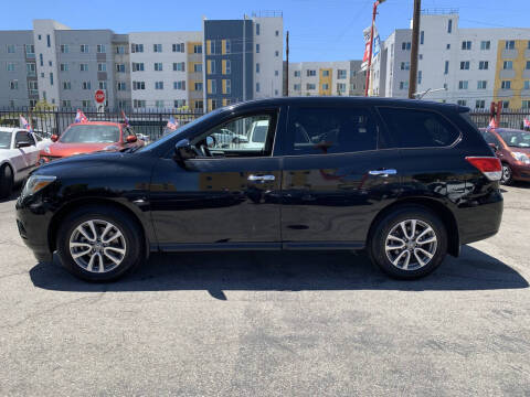 2014 Nissan Pathfinder S