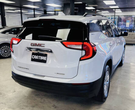 2023 GMC Terrain SLE