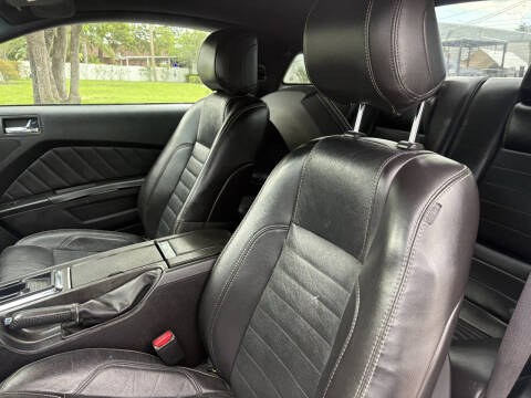 2014 Ford Mustang V6 Premium