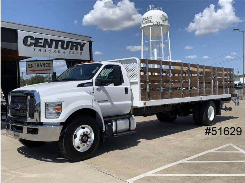 2022 Ford F-650's photo