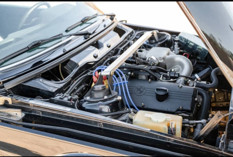 1983 BMW 3 Series 320i