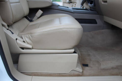 2012 Nissan Armada SV