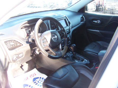 2019 Jeep Cherokee Latitude Plus