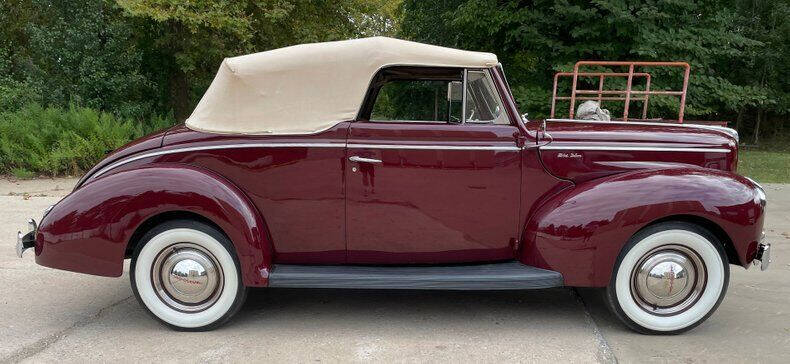 1940 Ford Deluxe