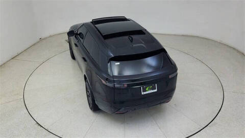 2024 Land Rover Range Rover Velar P250 Dynamic SE