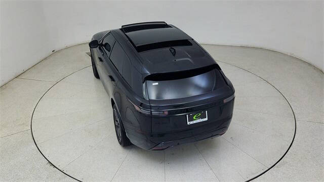 2024 Land Rover Range Rover Velar P250 Dynamic SE