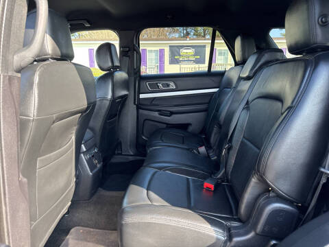 2017 Ford Explorer XLT