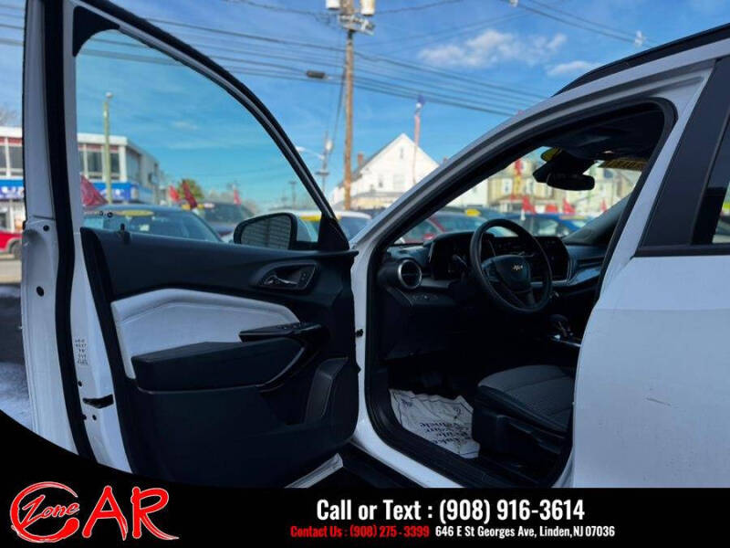 2024 Chevrolet Trax LT