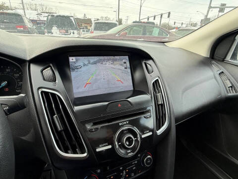 2017 Ford Focus SEL