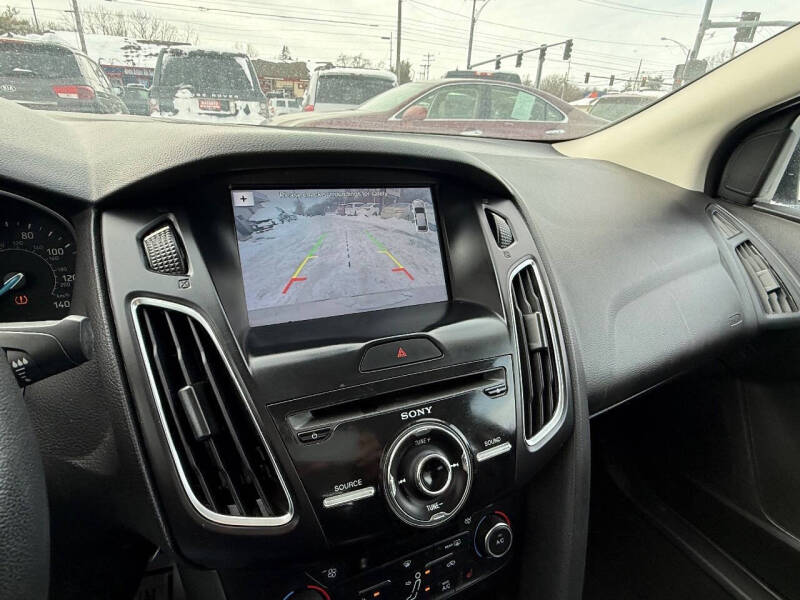 2017 Ford Focus SEL