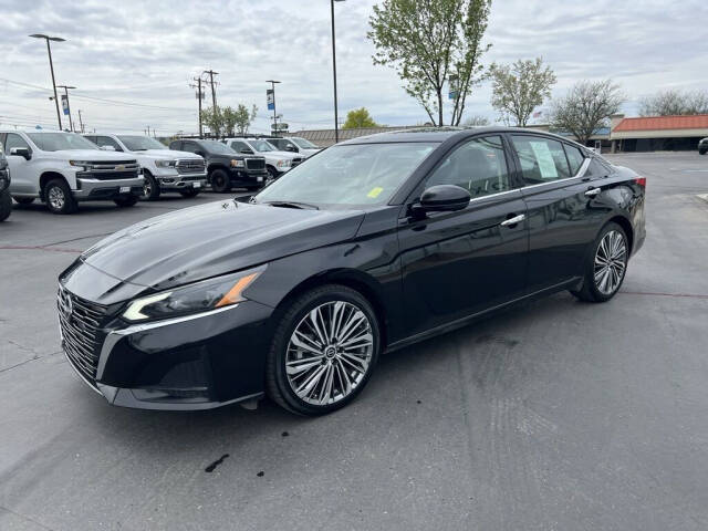 2023 Nissan Altima for sale at Axio Auto Boise in Boise, ID