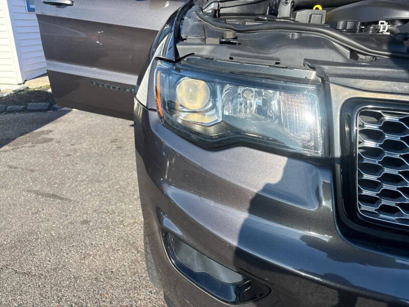 2019 Jeep Grand Cherokee Altitude