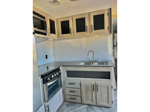 2021 PROWLER 240RB PROWLER