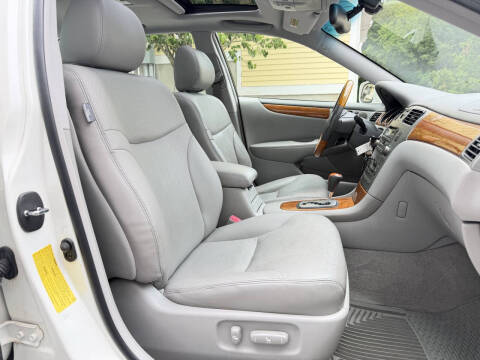 2005 Lexus ES 330