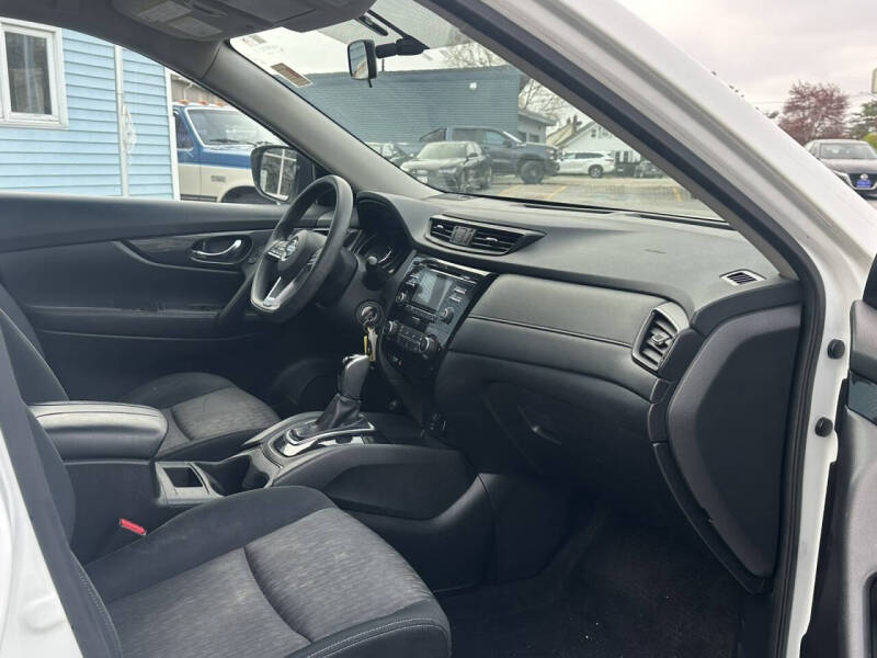 2017 Nissan Rogue