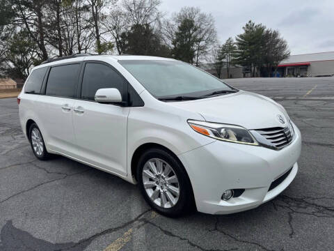 2015 Toyota Sienna
