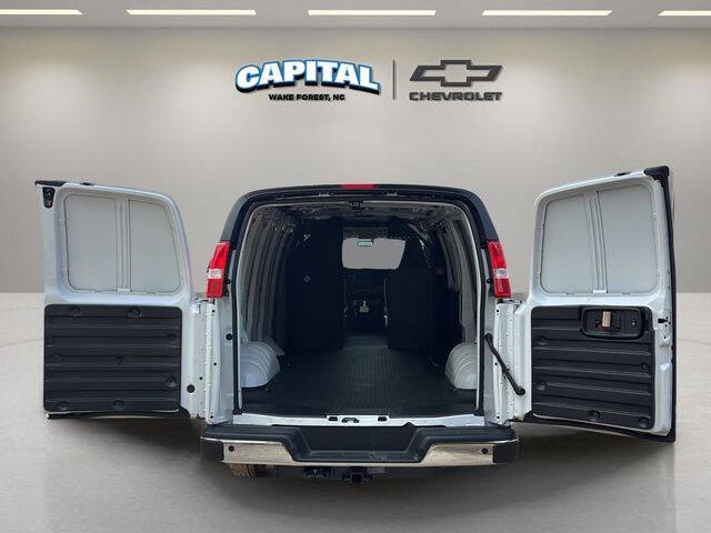 2026 Chevrolet Express 2500