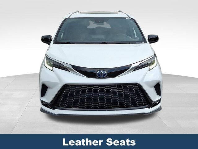2023 Toyota Sienna XSE 7-Passenger