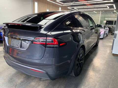 2024 Tesla Model X